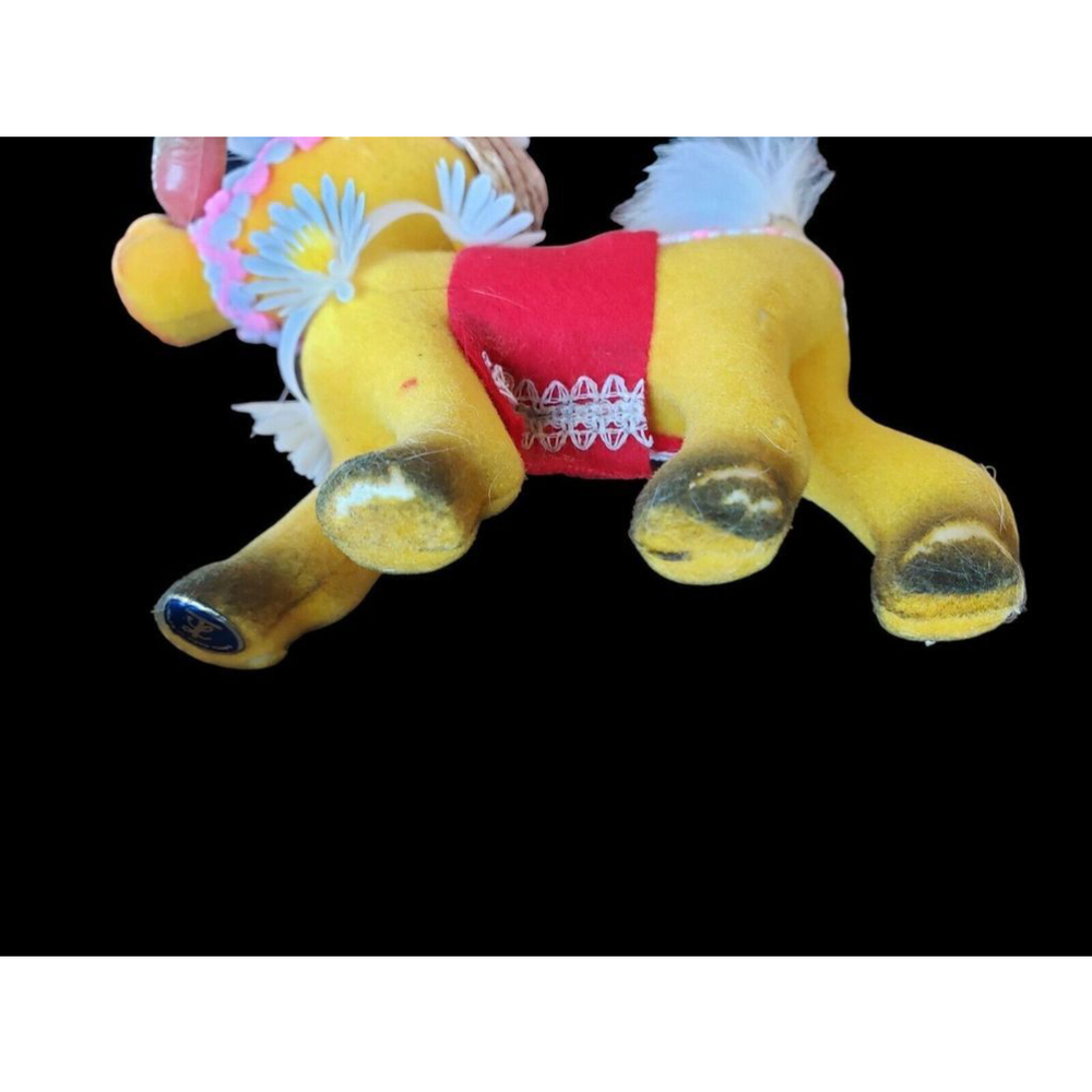 Vintage 1960s Hong Kong Velvet felted plastic Donkey mule yellow - Picture 6 of 10